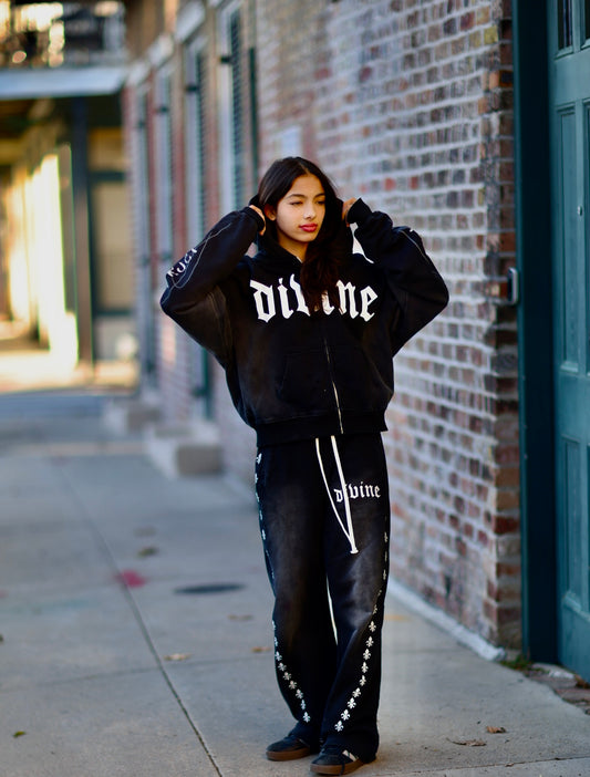 Divine Zip Up - BLACK